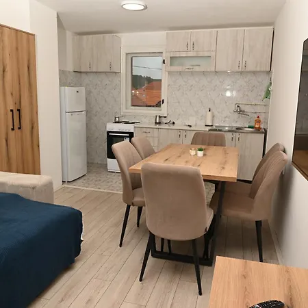 Timacum ゲストハウス Knjazevac