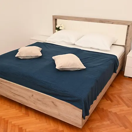 ゲストハウス Timacum Knjazevac